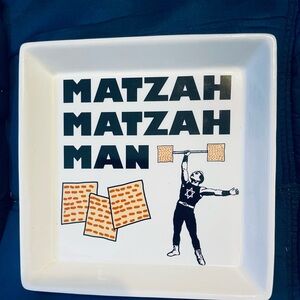 Judaica-Matzah Matzah Man-stoneware Passover dish-microwave dishwasher safe